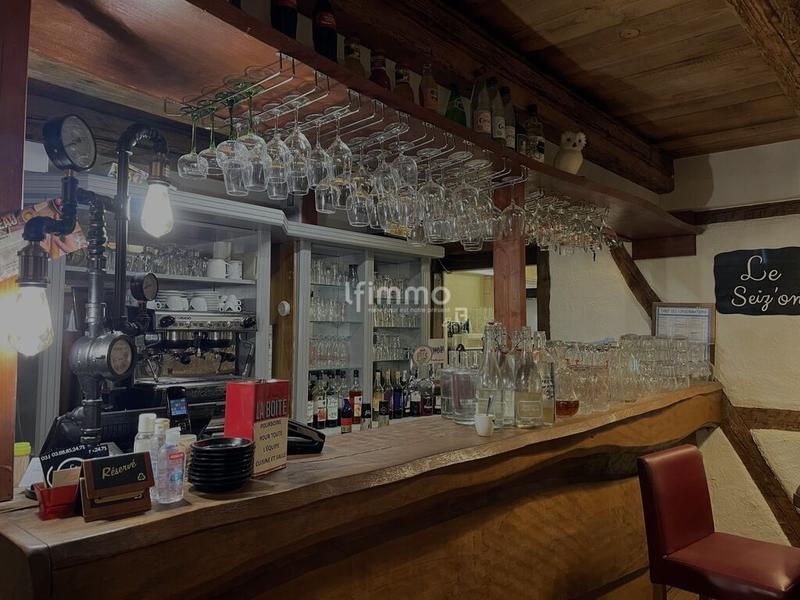 Bureau - 200 m² - 6 pièces