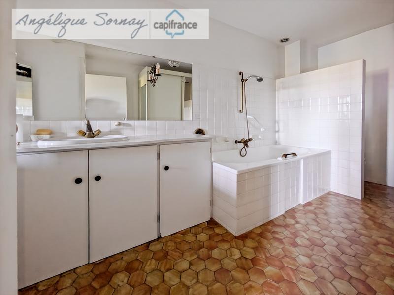 Maison de village - 242 m² - 6 pièces