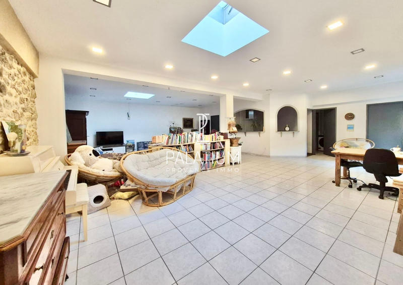 Bureau - 133 m² - 3 pièces