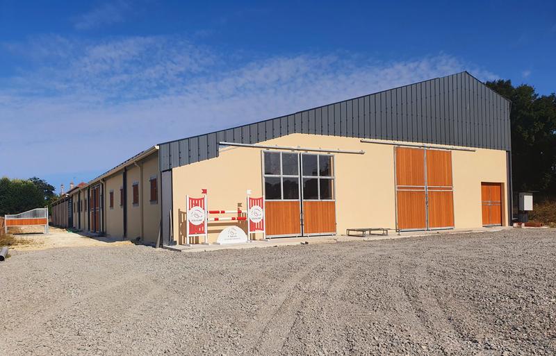 Maison ancienne - 345 m² - 1 pièce