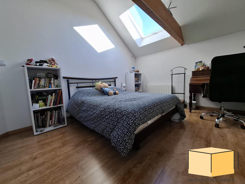 Villa - 140 m² - 8 pièces