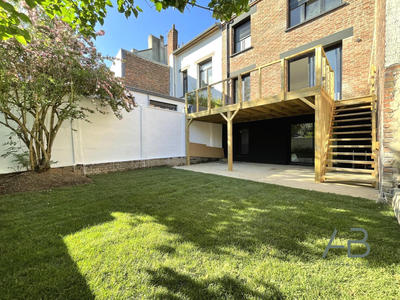 Maison - 135 m² - 7 pièces