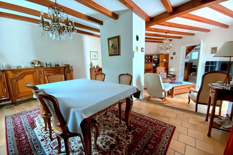 Pavillon - 121 m² - 6 pièces