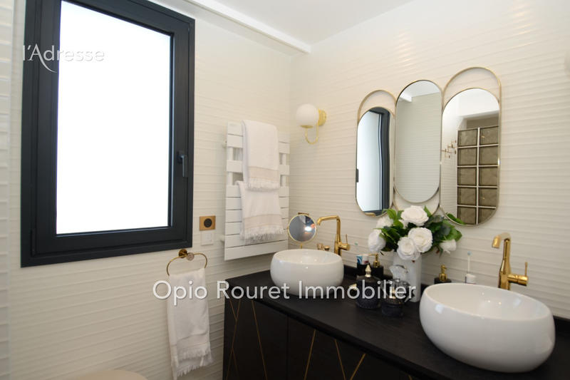 Appartement - 76 m² - 2 pièces