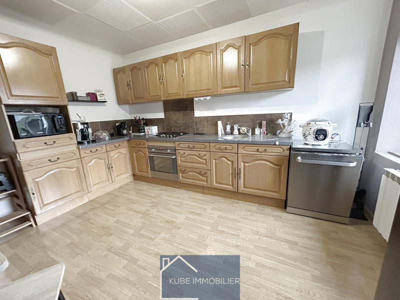 Maison - 123 m² - 4 pièces