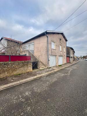 Maison de ville - 87 m² - 4 pièces