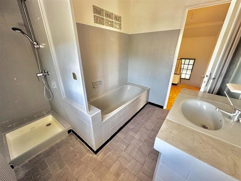 Maison - 128 m² - 7 pièces