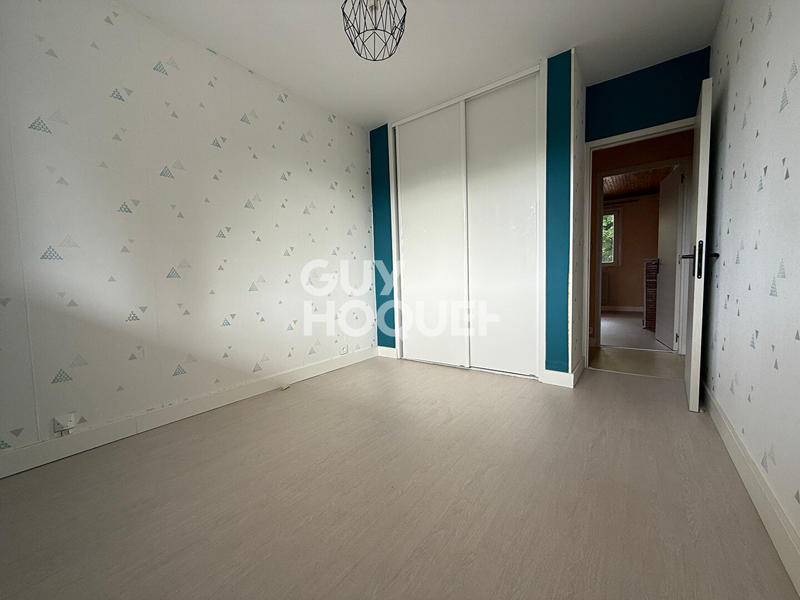 Appartement - 95 m² - 5 pièces