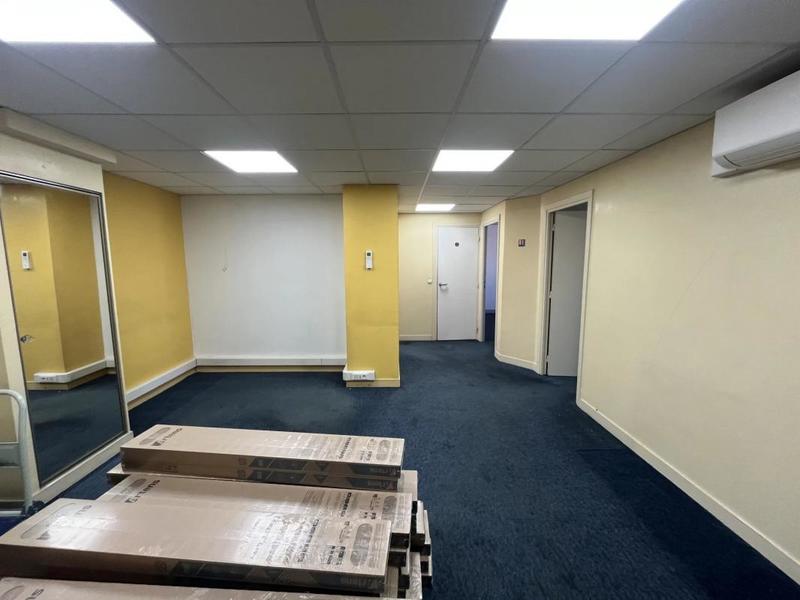 Bureau - 117 m²