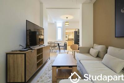 Chambre - 12 m² - 1 pièce