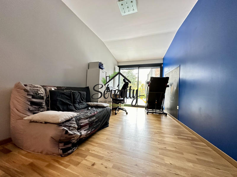 Maison - 175 m² - 8 pièces