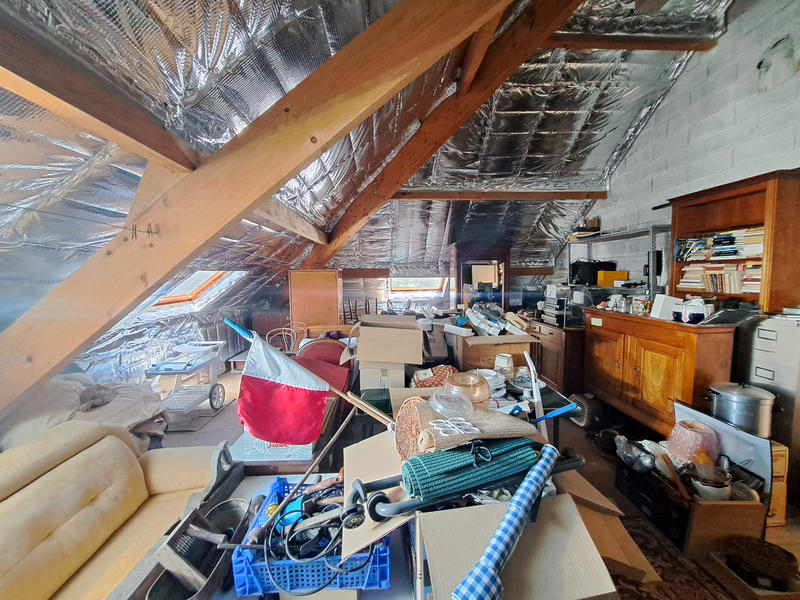 Maison - 202 m² - 5 pièces