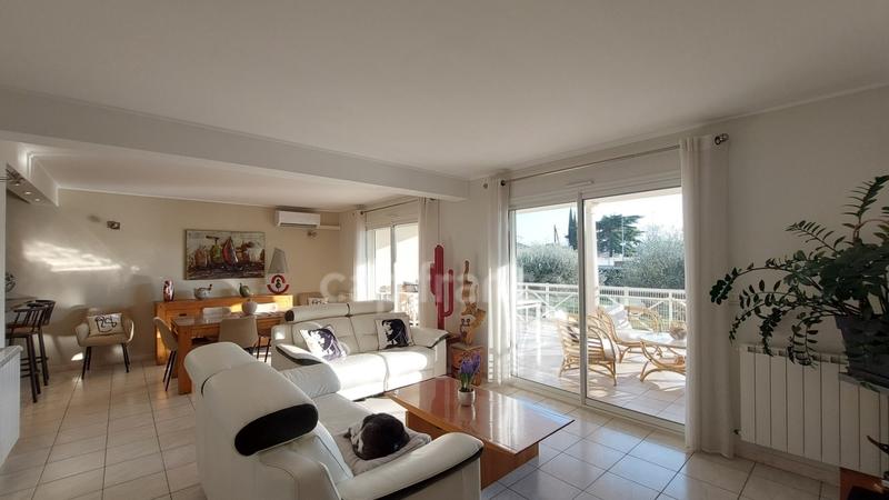 Appartement - 106 m² - 4 pièces