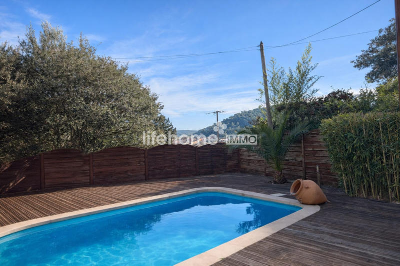 Villa - 130 m² - 5 pièces