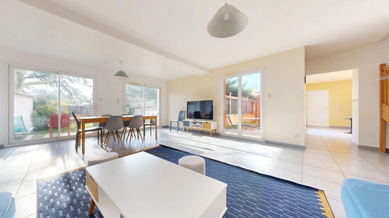 Maison - 160 m² - 6 pièces