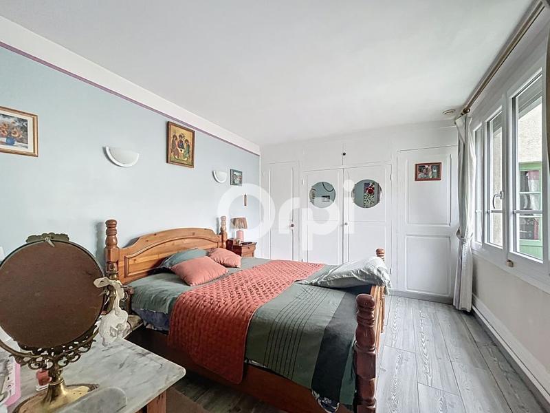 Maison - 145 m² - 6 pièces