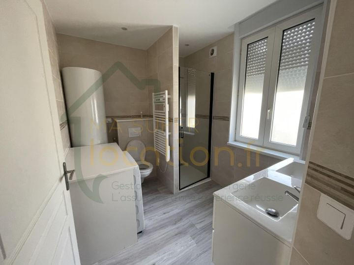 Appartement - 65 m² - 3 pièces