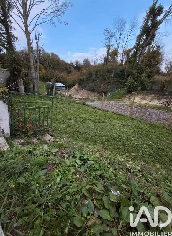 Maison - 92 m² - 6 pièces