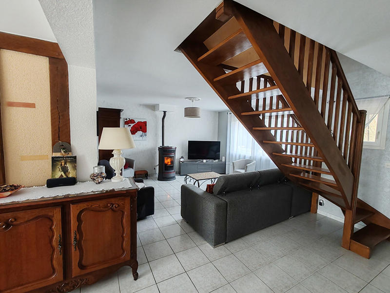 Maison - 149 m² - 7 pièces