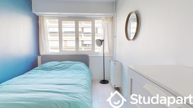 Chambre - 12 m² - 1 pièce