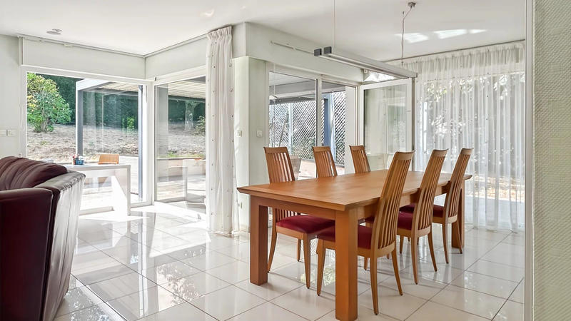 Maison - 168 m² - 7 pièces