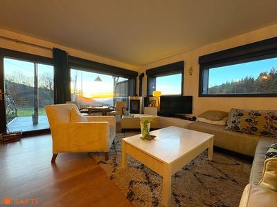 Appartement - 109 m² - 4 pièces