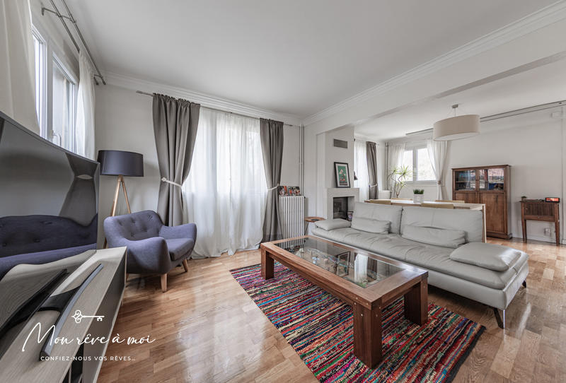 Maison - 89 m² - 5 pièces