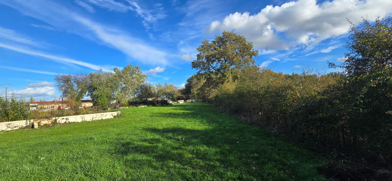 Terrain - 10 466 m²