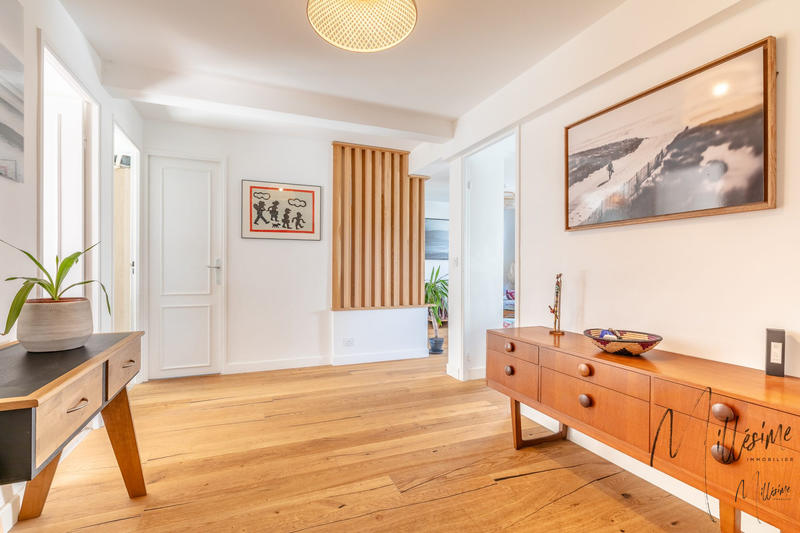 Appartement - 84 m² - 4 pièces