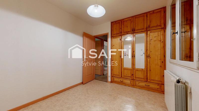 Maison - 233 m² - 7 pièces