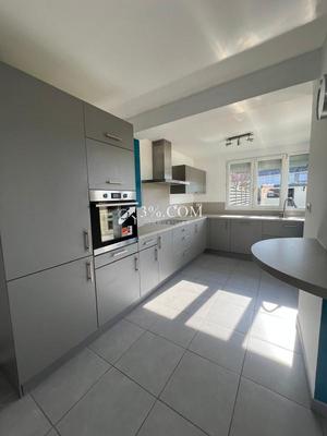 Maison - 77 m² - 4 pièces