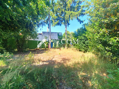 Terrain constructible - 344 m²