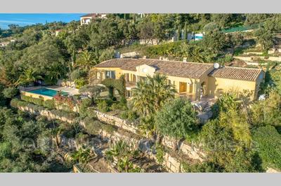 Villa - 302 m² - 7 pièces