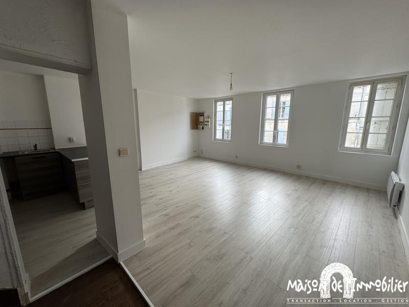 Immeuble - 106 m² - 4 pièces