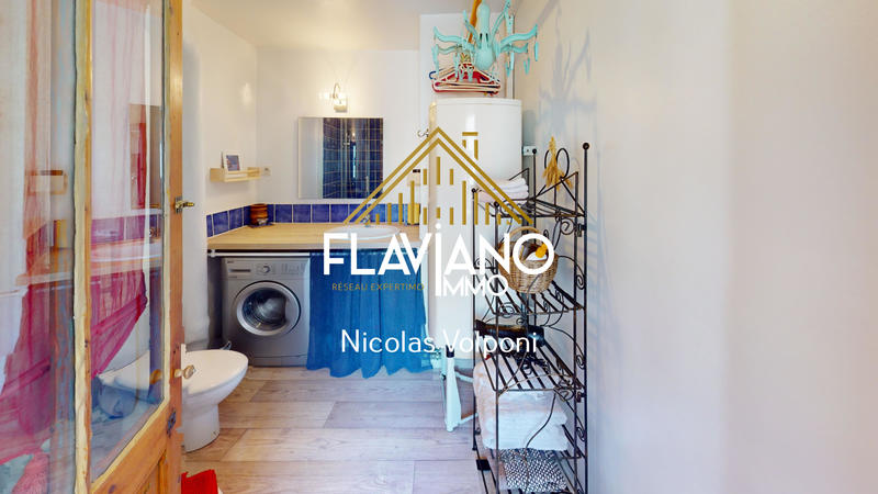 Appartement - 123 m² - 5 pièces