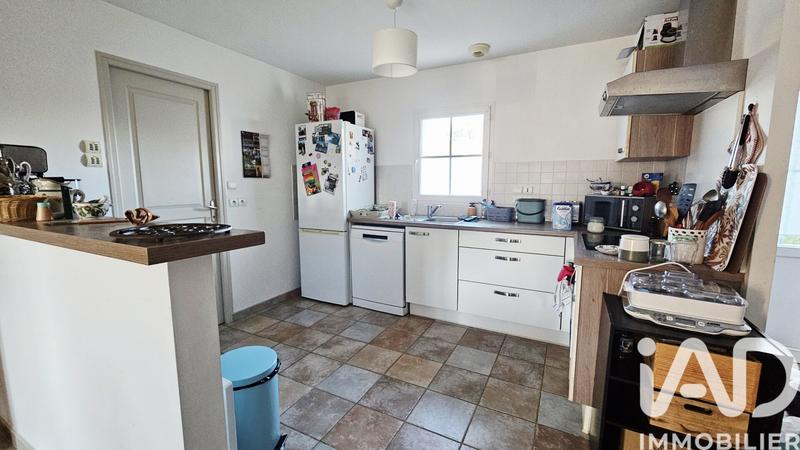 Maison - 90 m² - 5 pièces