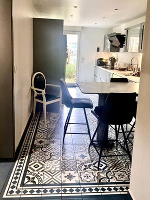 Appartement - 112 m² - 4 pièces