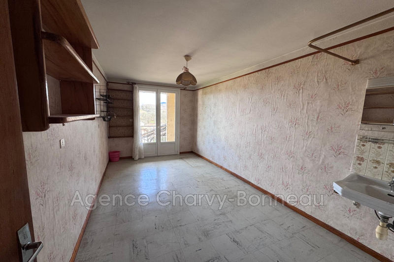 Maison - 182 m² - 9 pièces