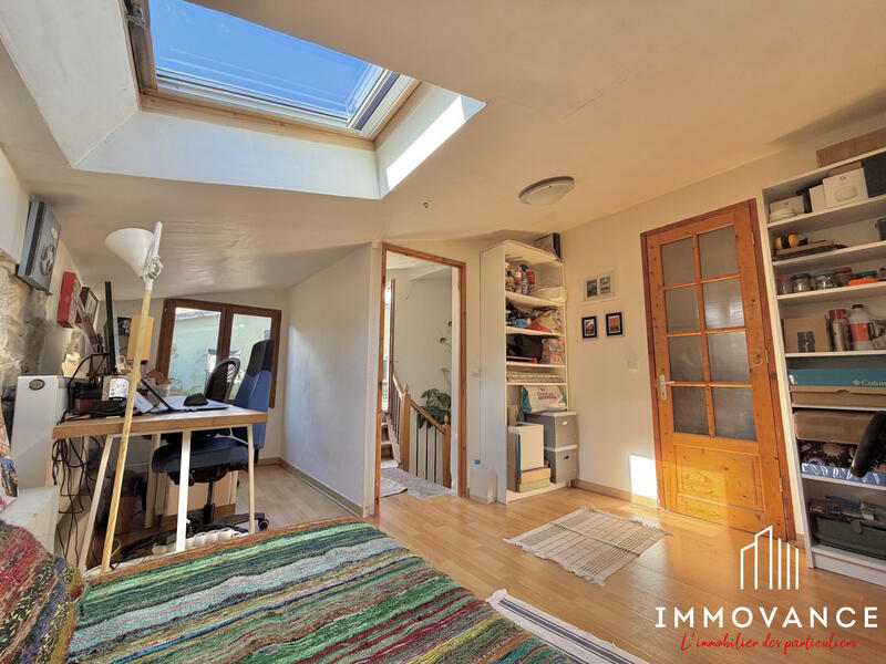 Maison ancienne - 97 m² - 5 pièces