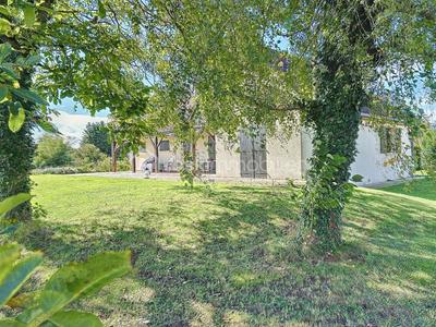 Corps de ferme - 128 m² - 6 pièces