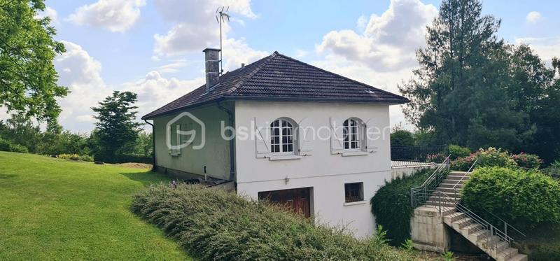 Maison - 101 m² - 4 pièces