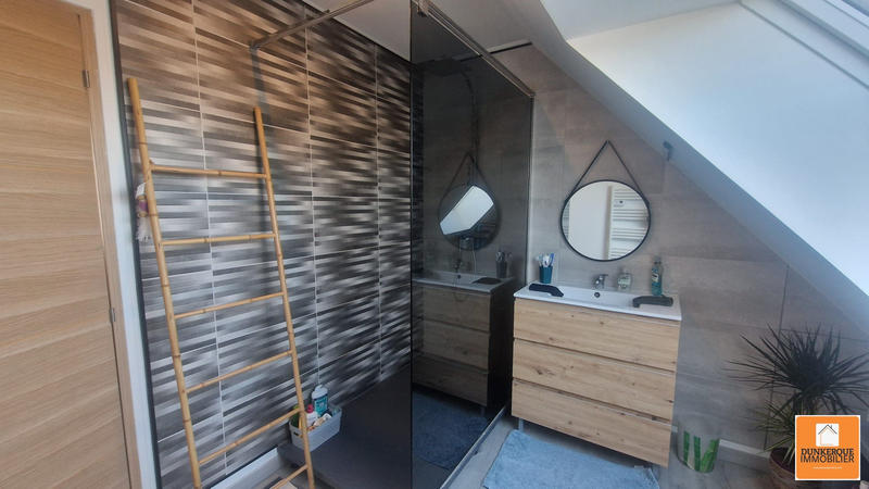 Maison - 117 m² - 6 pièces