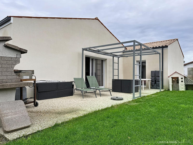 Maison contemporaine - 104 m² - 4 pièces