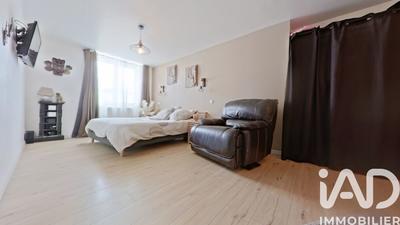 Maison - 186 m² - 6 pièces