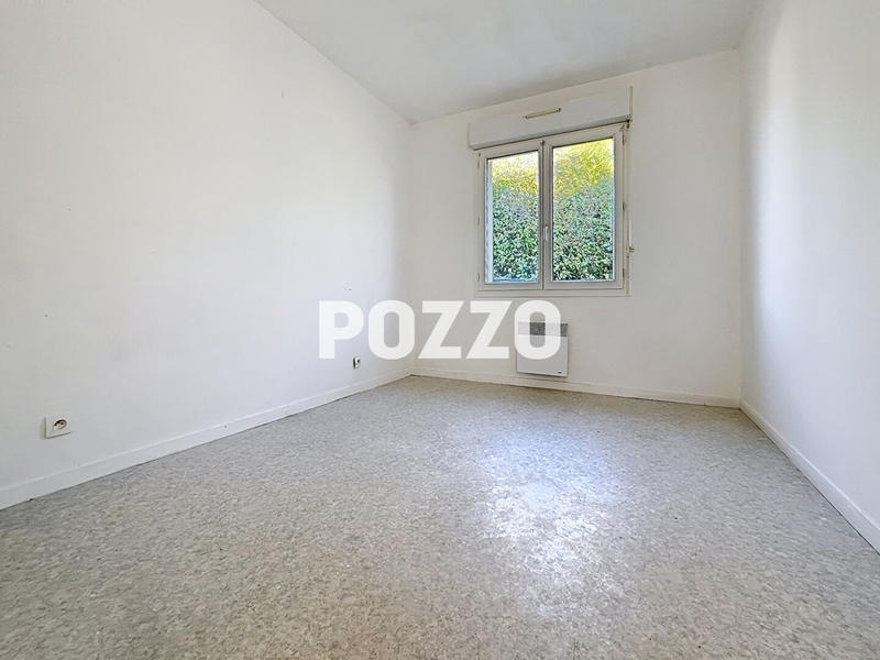 Maison - 96 m² - 5 pièces