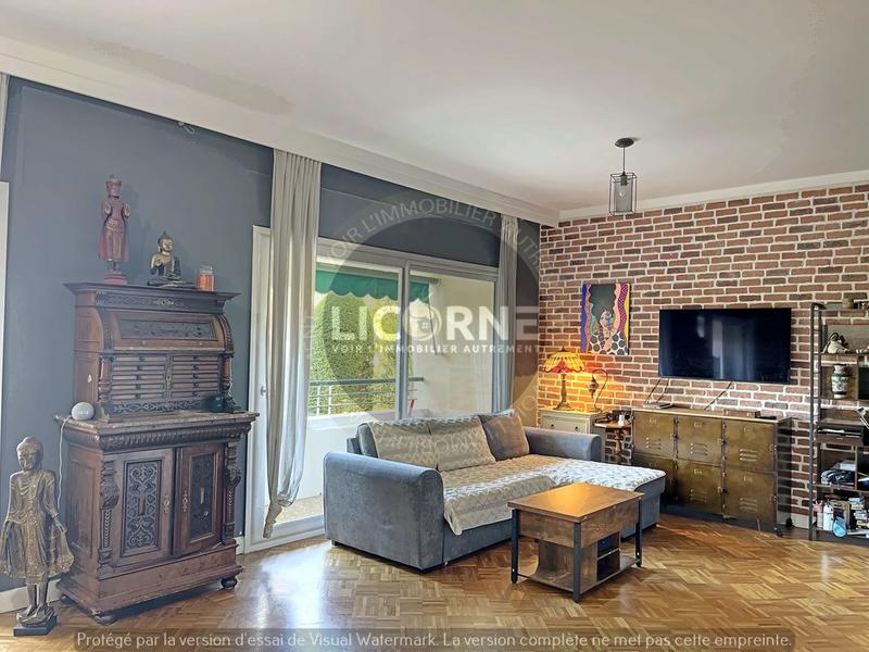Appartement - 102 m² - 4 pièces