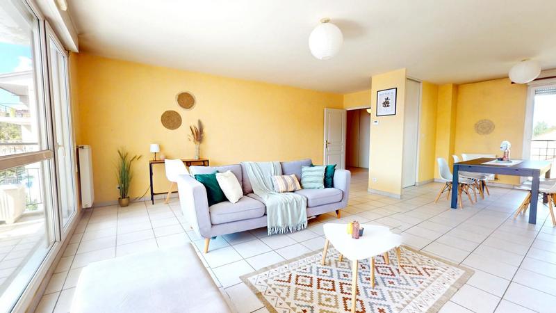 Appartement - 110 m² - 5 pièces