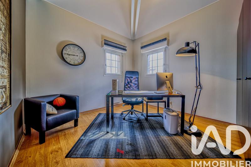 Maison de maîtres - 294 m² - 8 pièces