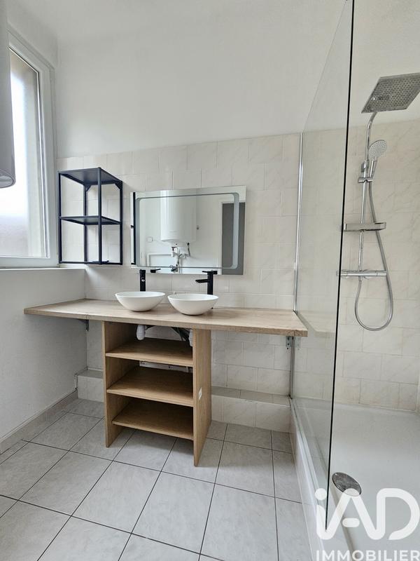 Appartement - 95 m² - 3 pièces