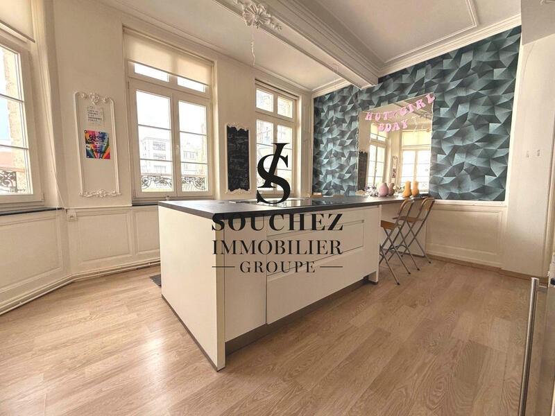 Appartement - 128 m² - 5 pièces